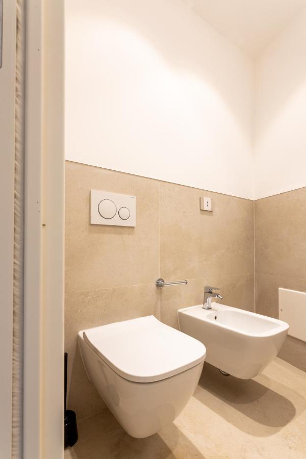 Magnini Rooms Cagliari Ngoại thất bức ảnh