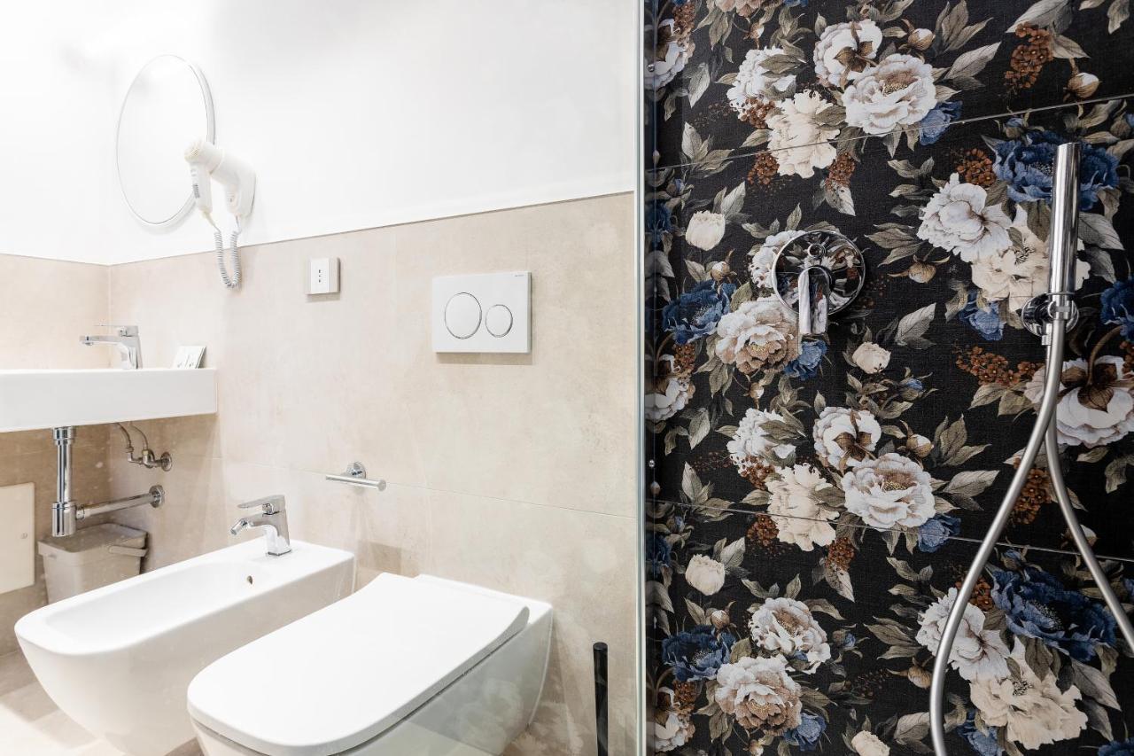 Magnini Rooms Cagliari Ngoại thất bức ảnh