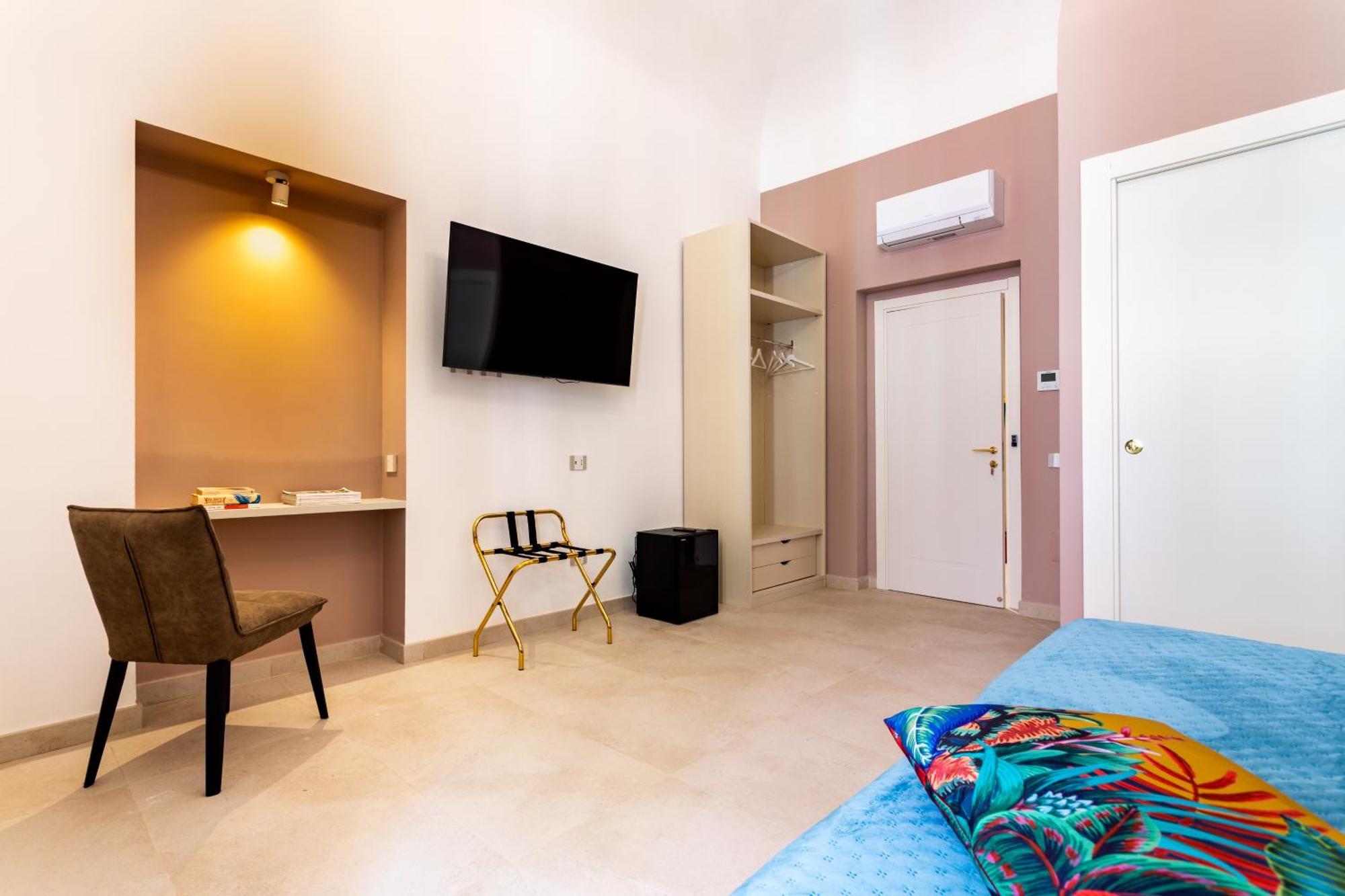 Magnini Rooms Cagliari Ngoại thất bức ảnh